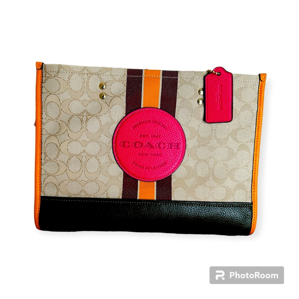 Coach medium hand bag